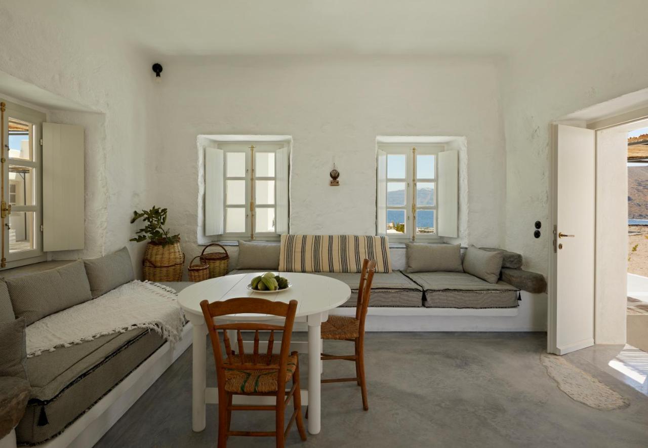 Hotel Santa Irini Retreat Therasia Exterior foto
