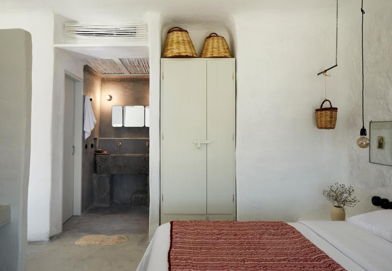 Hotel Santa Irini Retreat Therasia Exterior foto