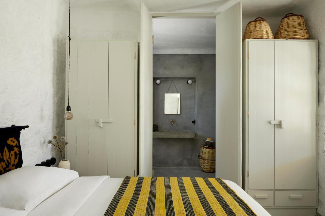 Hotel Santa Irini Retreat Therasia Exterior foto