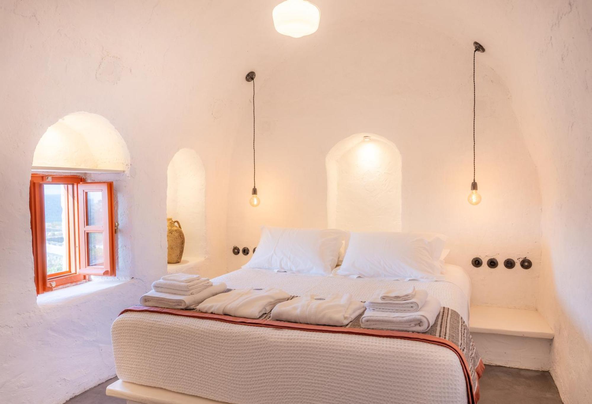 Hotel Santa Irini Retreat Therasia Exterior foto